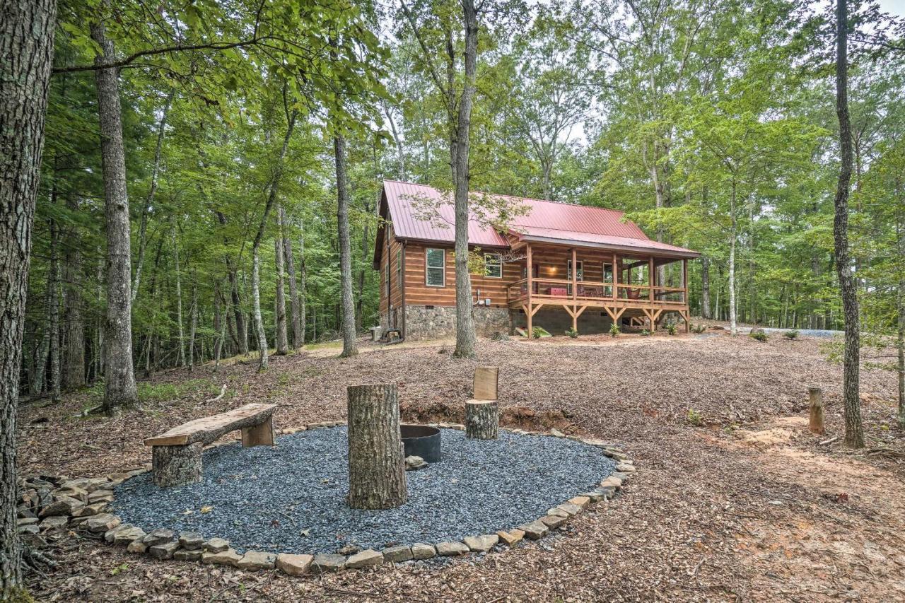 Peaceful Cabin On 3 Private Acres Deck And Fire Pit Blairsville Exterior photo