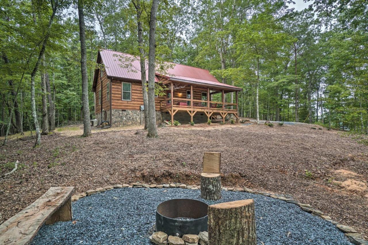 Peaceful Cabin On 3 Private Acres Deck And Fire Pit Blairsville Exterior photo